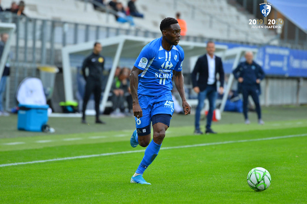Tinhan_football_professionnel_RSE