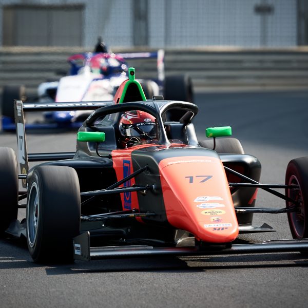Formule 4 F4 carburants Ecolosport