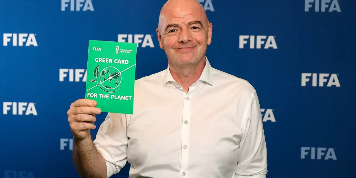 Coupe du Monde au Qatar FIFA coupable greenwashing football écologie Ecolosport