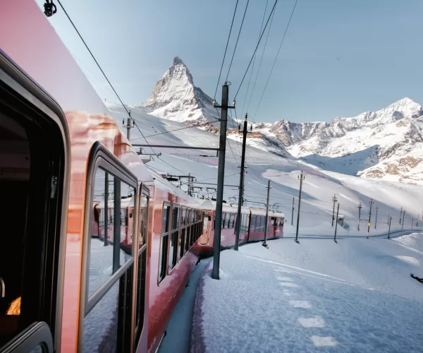 Mollow train station ski SNCF voyage bas carbone Ecologie Ecolosport